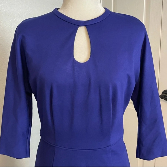 Trina Turk Blue Keyhole Neck Sheath Dress Size 6 - Picture 3 of 6